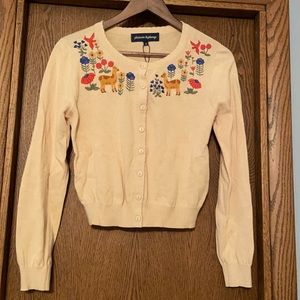 Adorable sweater from Mod Cloth!